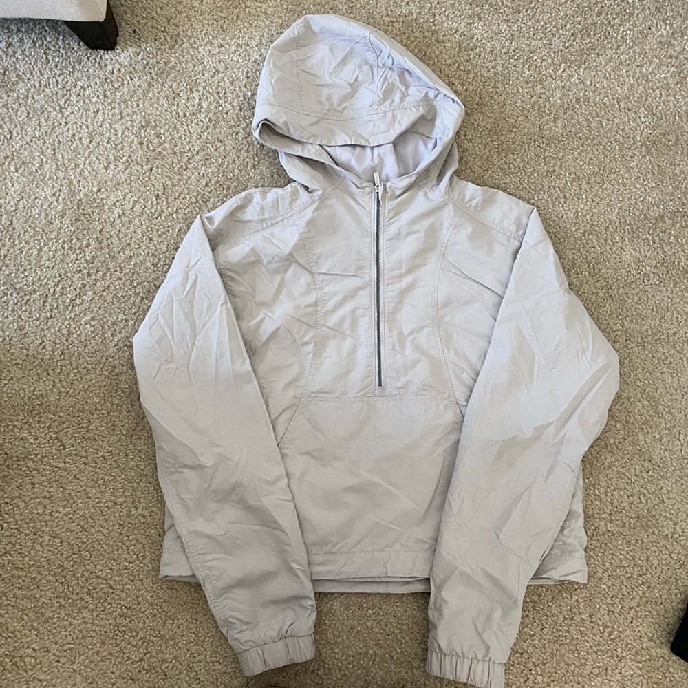 Lululemon cropped pullover